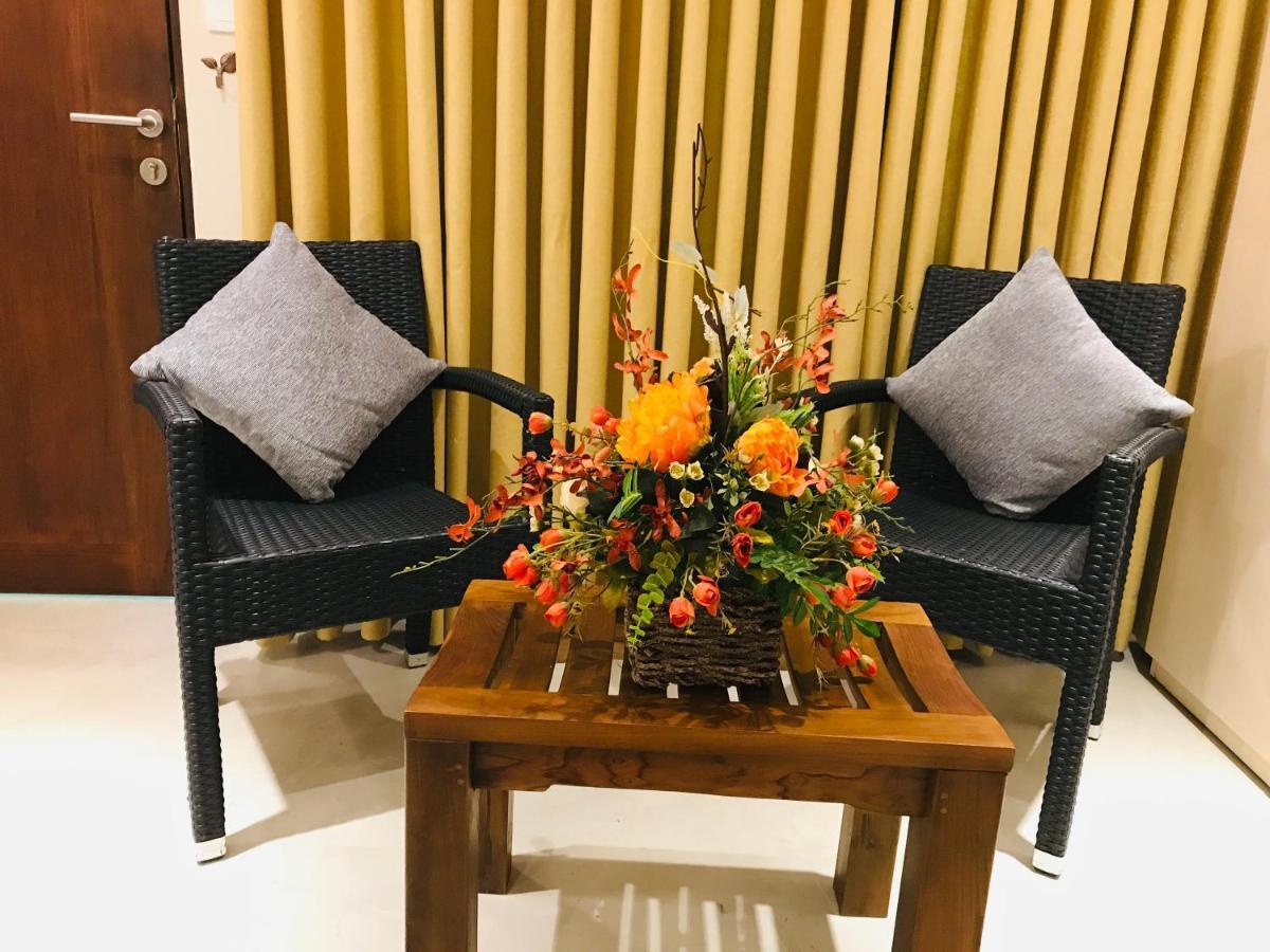 Ceylon Kingsmen Garden Hotel - Katunayake Negombo Exterior photo